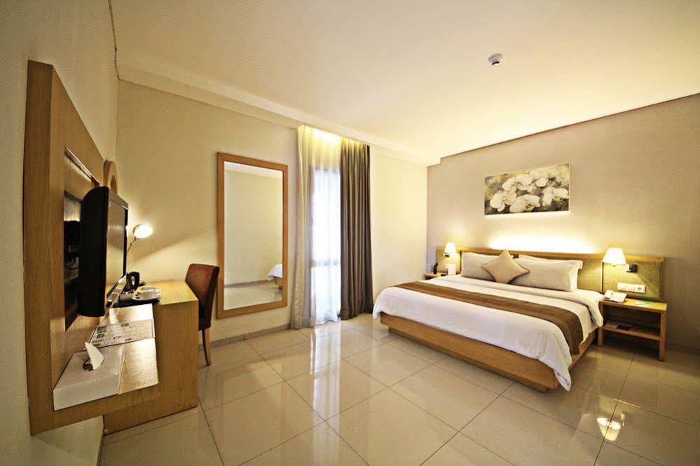 Hotel Anggrek Gandasari Bandung Exteriér fotografie