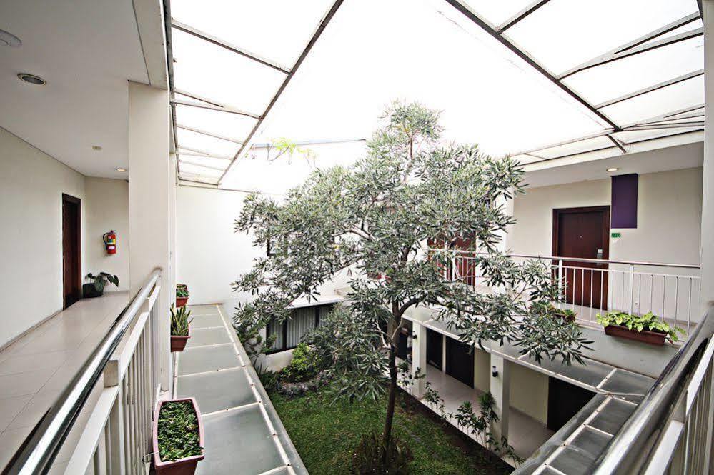 Hotel Anggrek Gandasari Bandung Exteriér fotografie