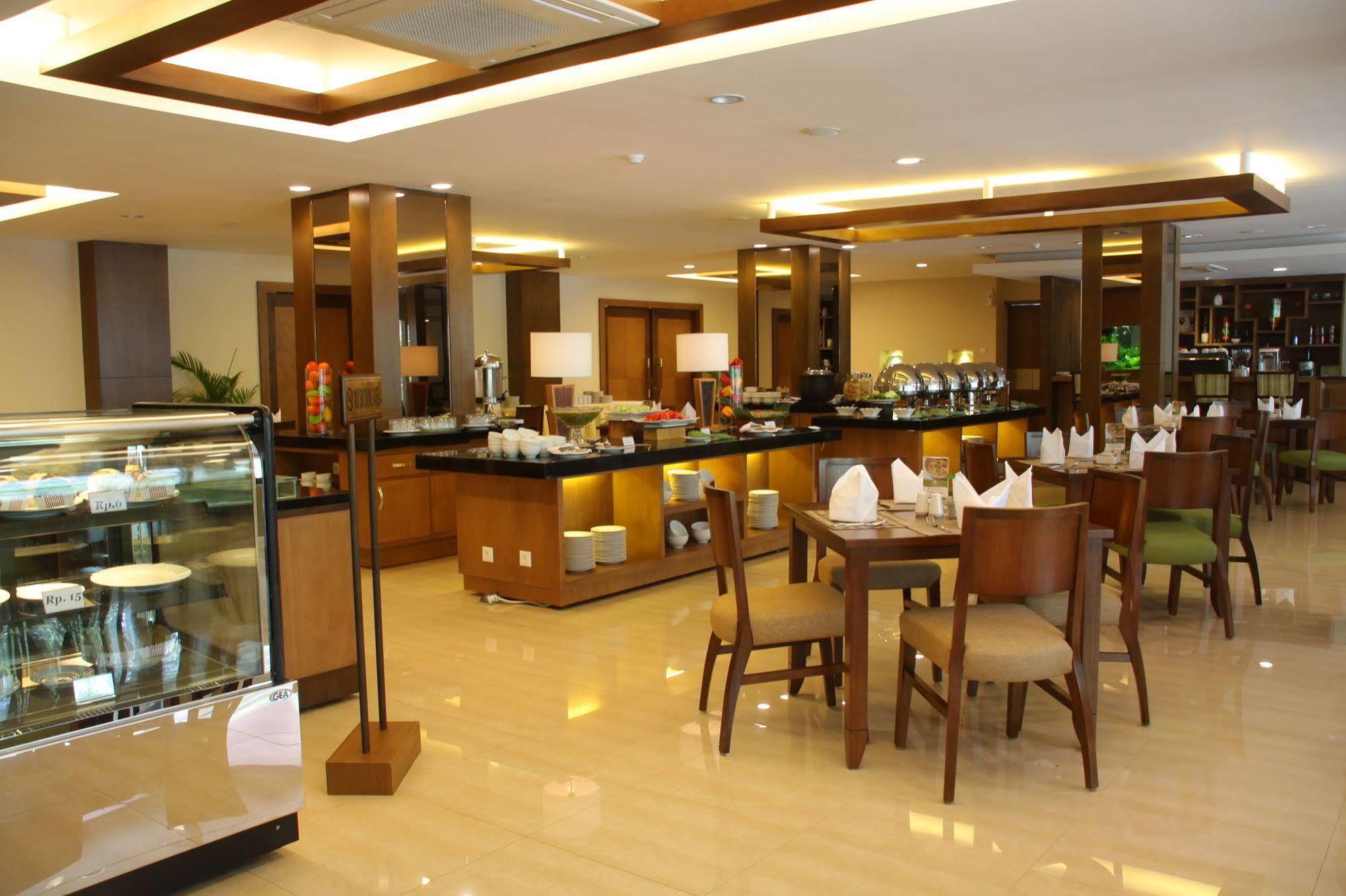 Hotel Anggrek Gandasari Bandung Exteriér fotografie