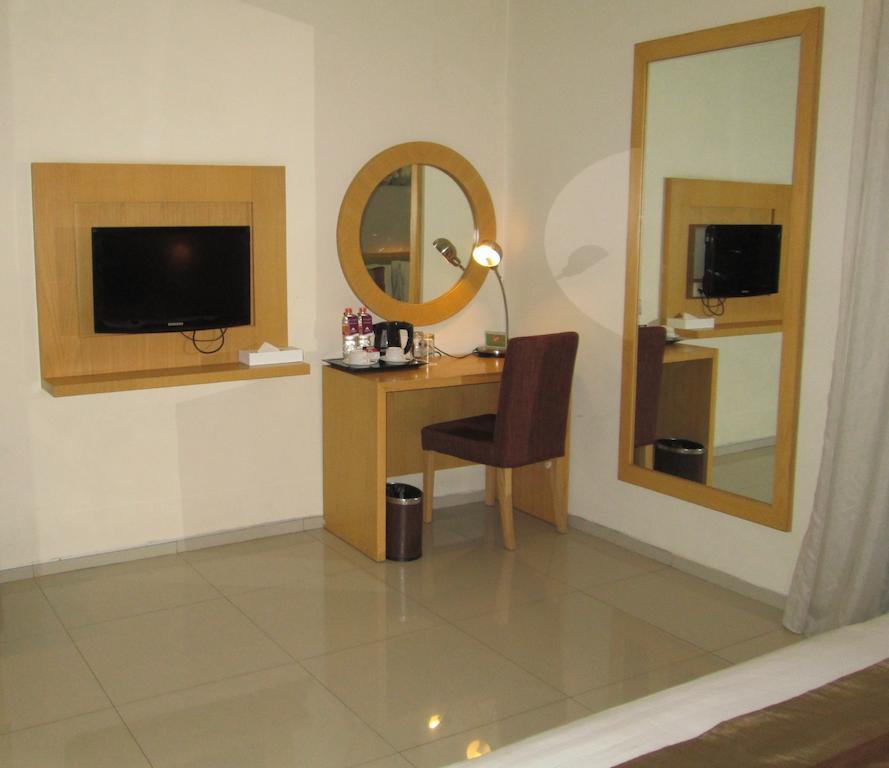 Hotel Anggrek Gandasari Bandung Exteriér fotografie